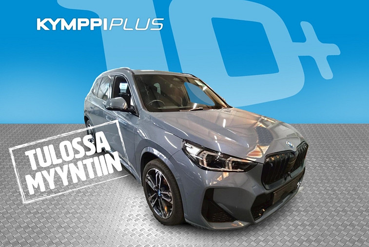 BMW iX1 U11 30 xDrive M sport - ** ACC / Harman Kardon- äänentoisto / HUD / KeyLess / 360 kamera / Lasikatto / Sport- penkit **