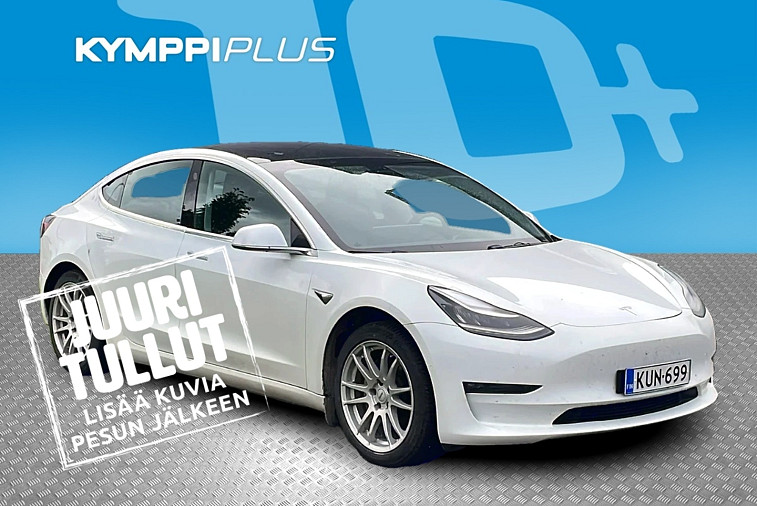 Tesla Model 3 Long Range * Akkutesti SoH 89 % / Vetokoukku 1000 kg / Kahdet renkaat vanteineen / Premium Audio - Long Range -neliveto, vetokoukku 1000 kg jarrullisella vetomassalla, Premium Audio, lasikatto ja kahdet renkaat vanteineen. Akuston tehdastakuu 8 vuotta / 1