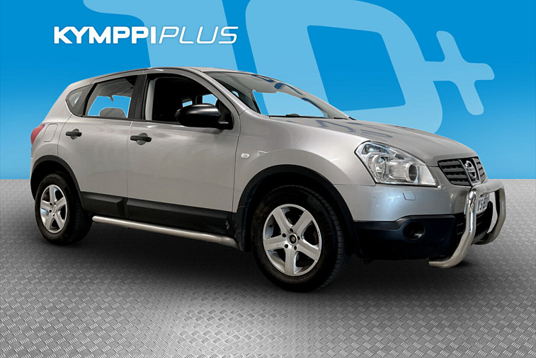 Nissan Qashqai 2,0 dCi Visia 6MT 4x2 110kW / Jakopää ketjulla / Tuore katsastus / Vetokoukku / Moottorilämmitin - Suomi-auto, jakopää ketjulla, tuore katsastus syyskuulta 2026, vetokoukku, moottorilämmitin, penkinlämmittimet, kahdet renkaat.