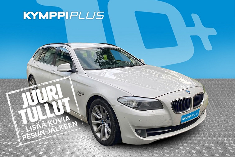 BMW 525 TwinPower Turbo A xDrive F11 Touring - ** Suomi-auto / Xenon / Vetokoukku / Vakkari / Lohkolämmitin sisäpistokkeella / Avaimeton käynnistys **