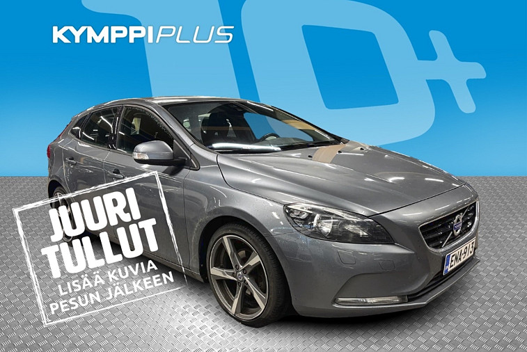 Volvo V40 T2 Kinetic - Lohkolämppäri sisähaaralla / Cruise / Juuri huollettu / Kahdet renkaat vantein / Suomi-auto