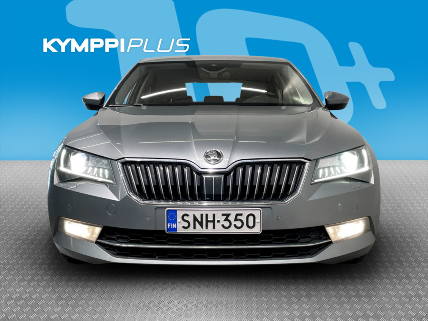 Skoda Superb 2016, photo 7/37