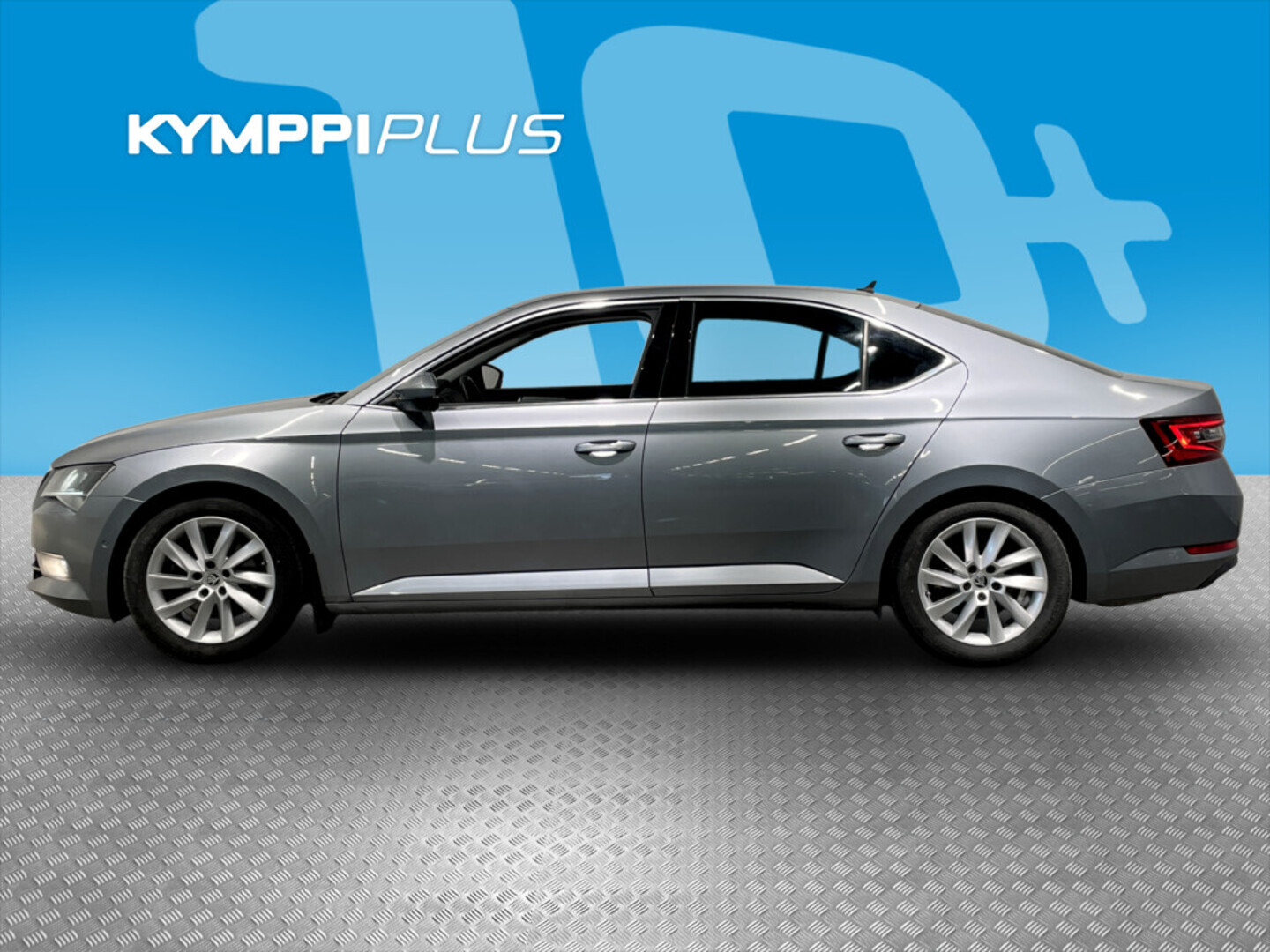 Skoda Superb 2016, photo 5/37
