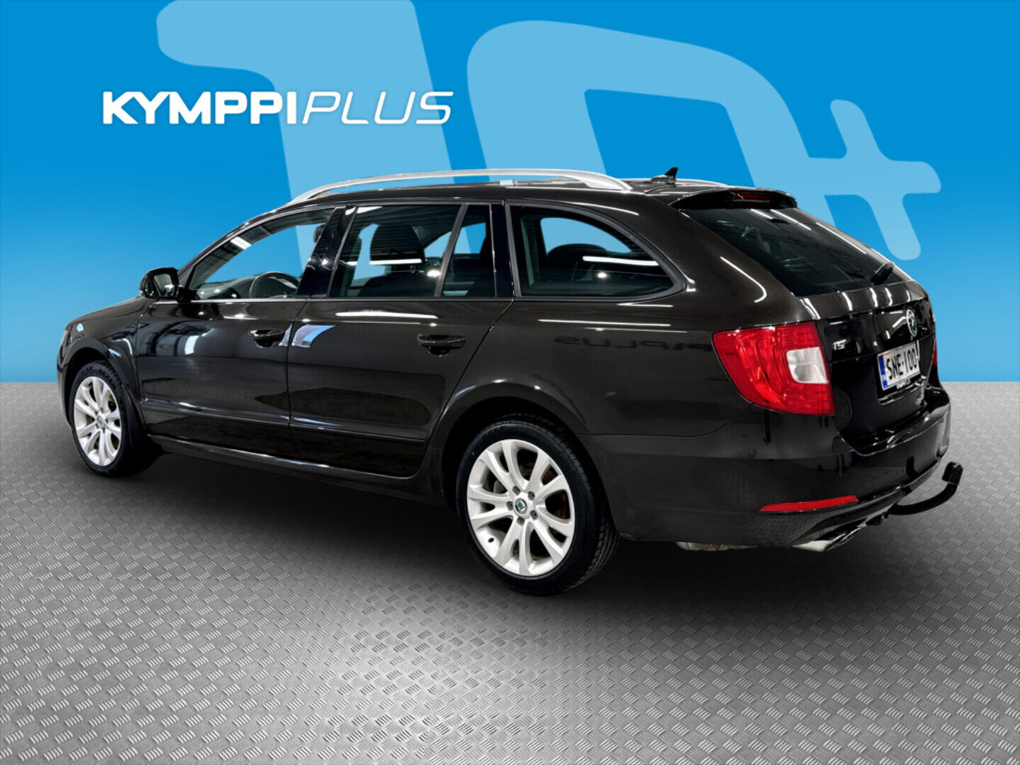 Skoda Superb 2012, kuva 4/26