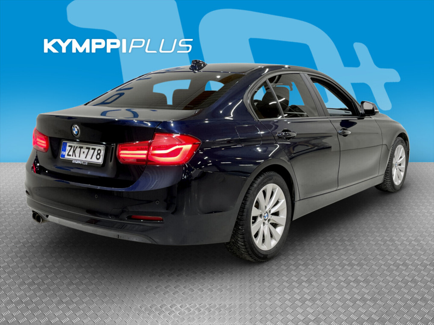 BMW 335 2016, photo 3/26