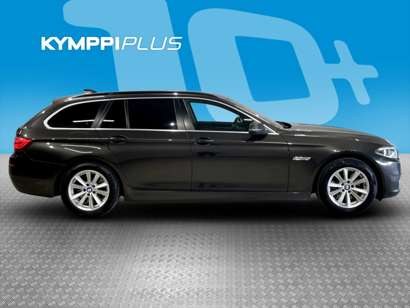 BMW 530 2015, photo 2/26
