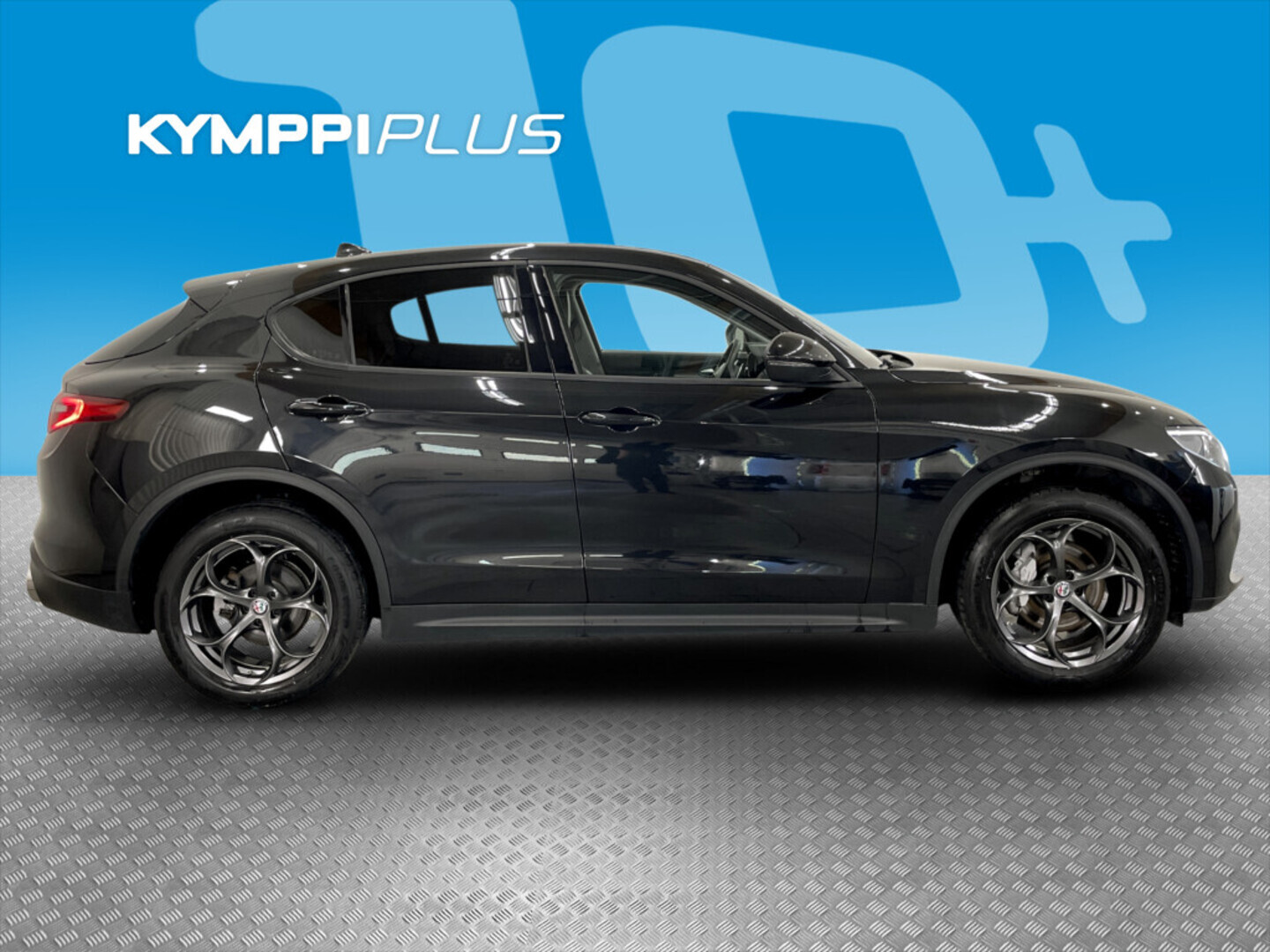 Alfa Romeo Stelvio 2017, kuva 2/23