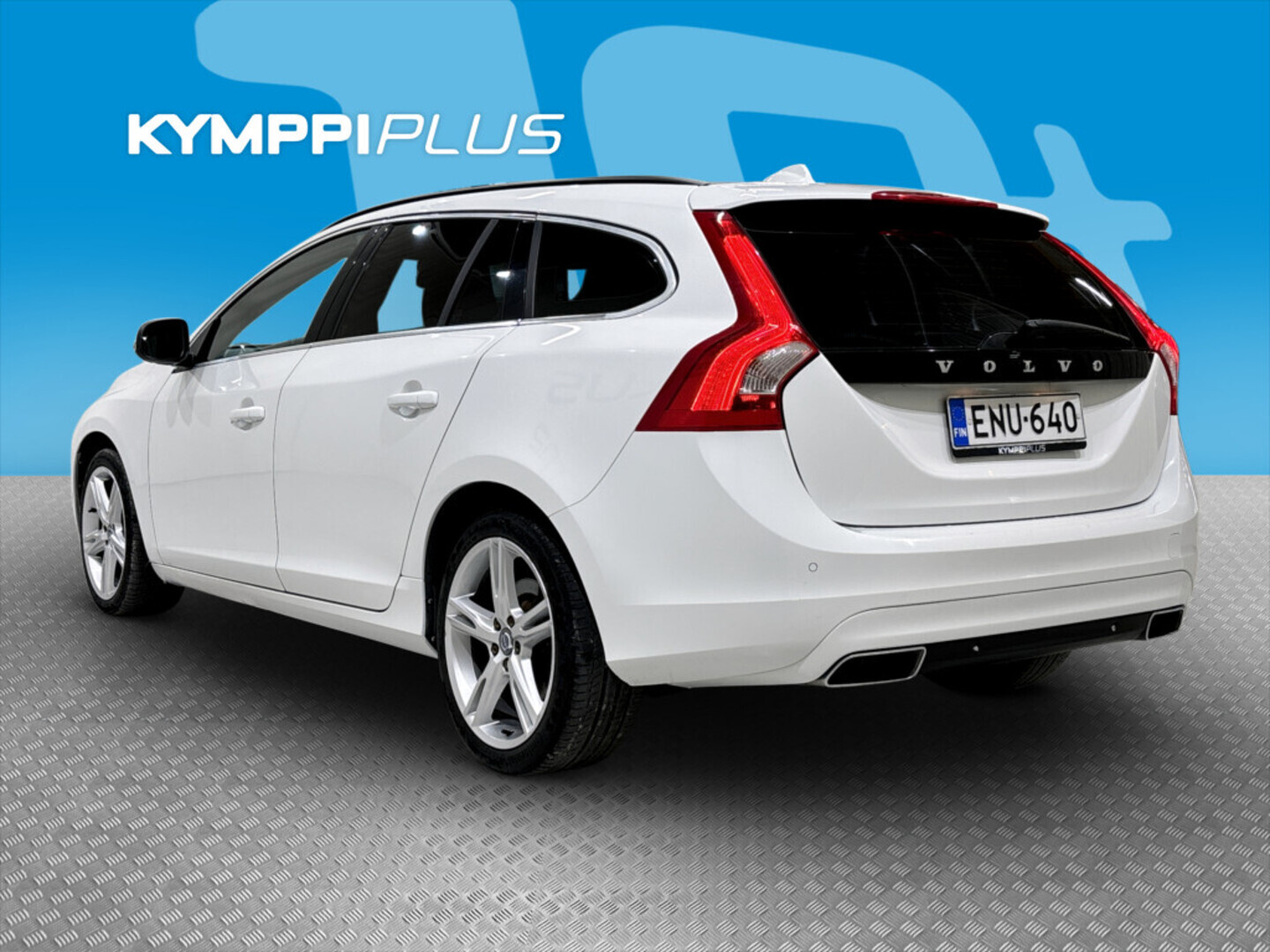 Volvo V60 D4 AWD Momentum aut 2015, kuva 4/36