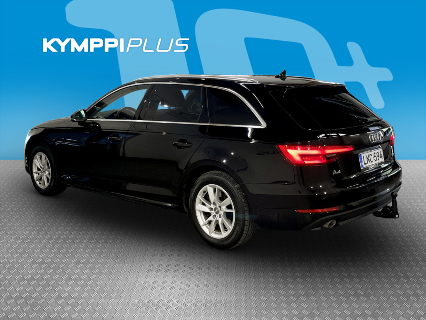 Audi A4 2016, photo 4/24