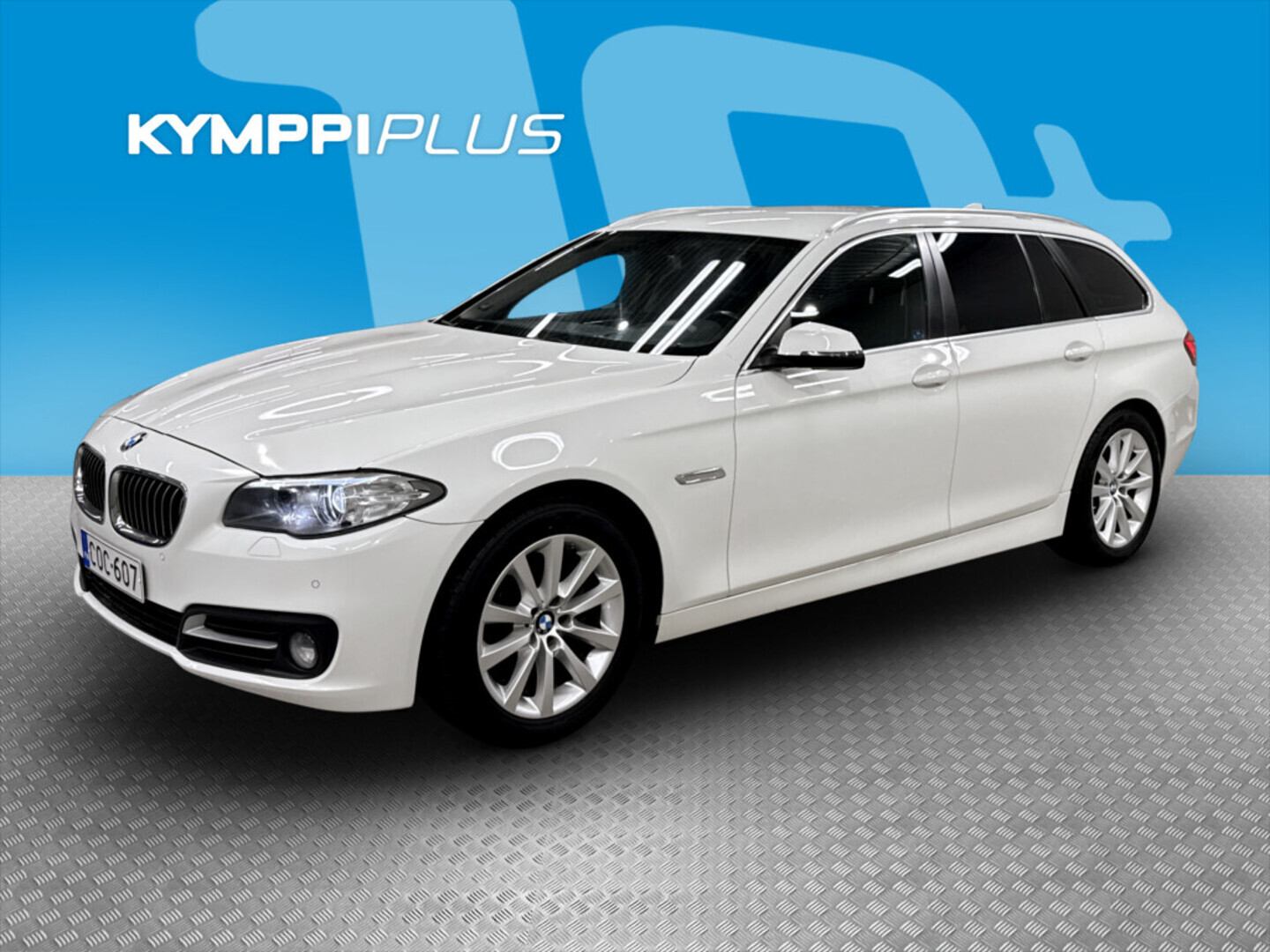 BMW 520 2015, photo 7/19