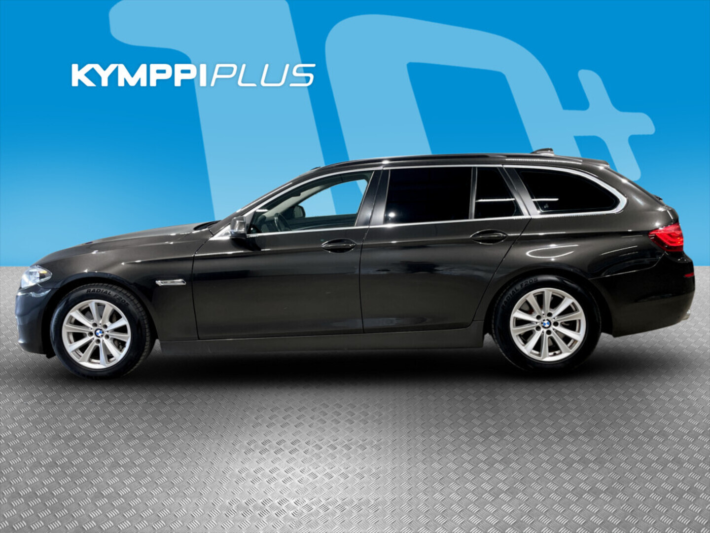 BMW 530 2015, photo 6/26